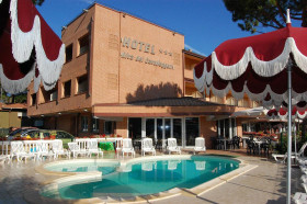 Hotel Riva Del Cavalleggeri